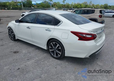 2017 Nissan Altima 2.5 Sr z USA, uszkodzony, nr VIN 1N4AL3AP4HC158673
